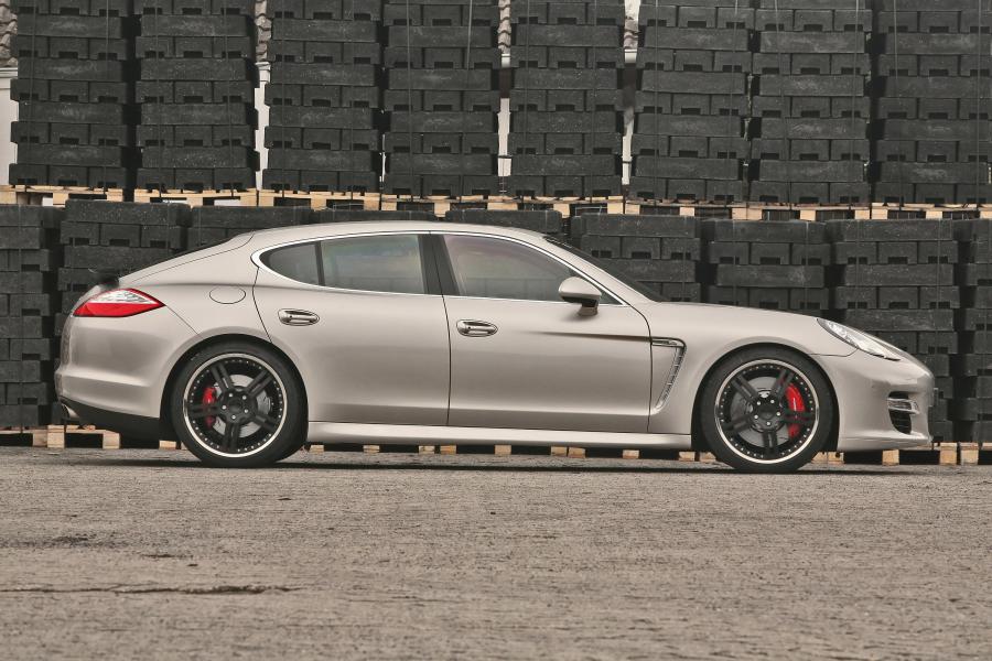  Porsche Panamera Turbo by McChip-DKR 2009 года  (фото 3 из 16)